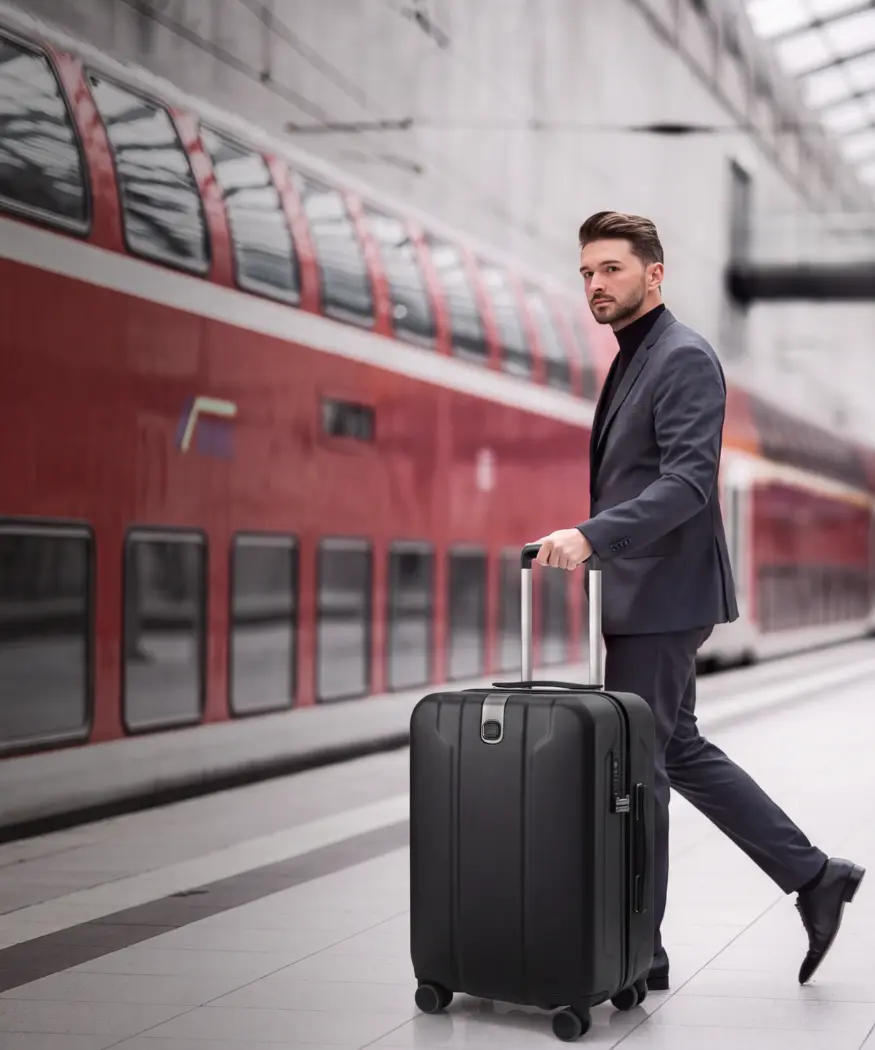 HYVL Luggage | Premium Luggage Designed in Austin – HYVL Travel